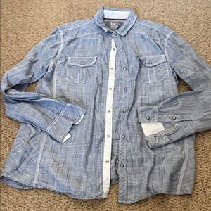 Light Blue Button-Up Shirt bke xl